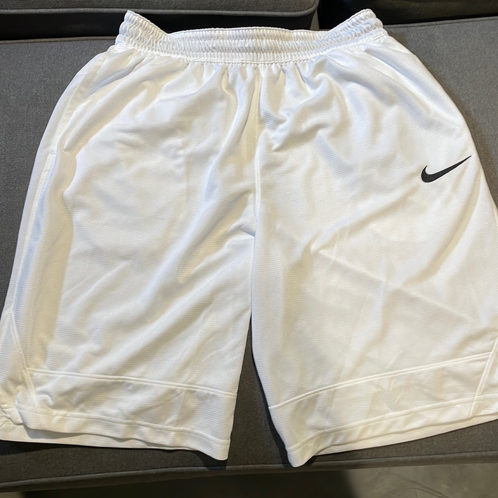 Men’s Nike Dri-FIT Icon Basketball Shorts